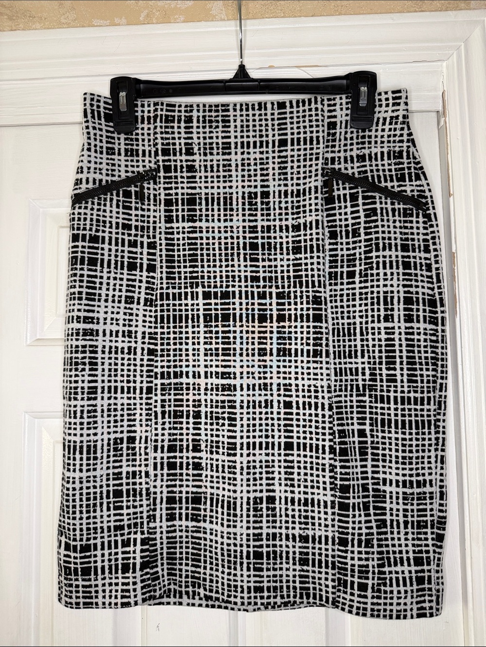 Alfani Black and White Grid Pencil Skirt